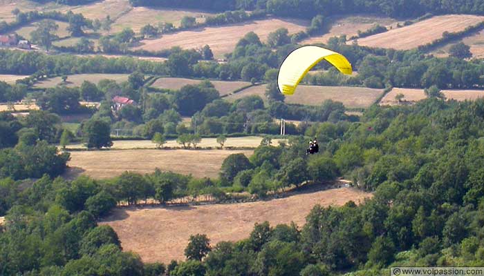 parapente voler en parapente en Bourgogne bapteme parapente