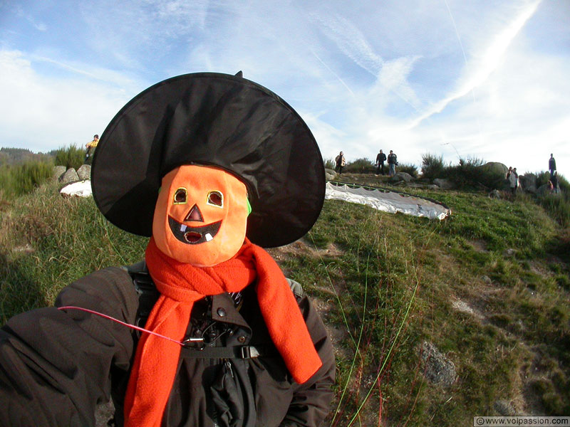 06-parapente-halloween