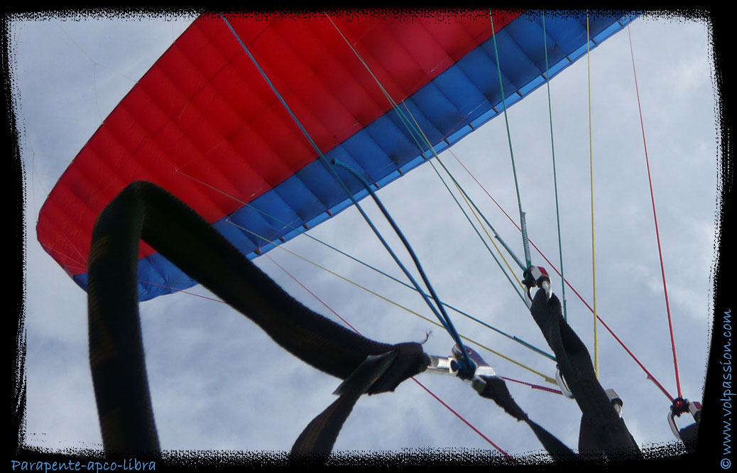 07-parapente-apco-libra