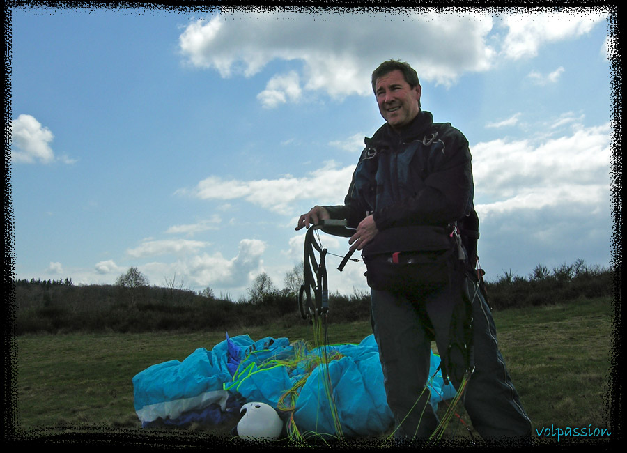 le maillon parapente ouvert et etire